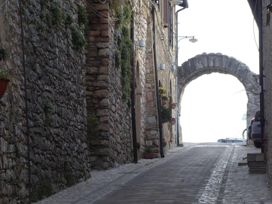 La Cantina Dei Cappuccini Spello Exteriér fotografie